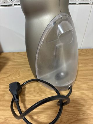 Cafetera Dolce Gusto Plata