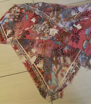 Foulard Liu Jo fantasia floreale e animalier