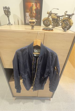 Chaqueta Bomber Alpha Industries MA-1 Azul