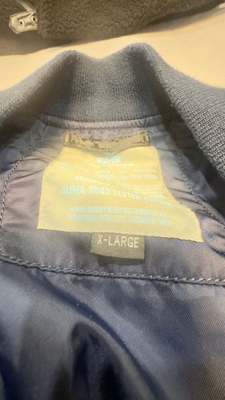 Chaqueta Bomber Alpha Industries MA-1 Azul
