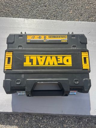 Maletín DeWalt Negro y Amarillo