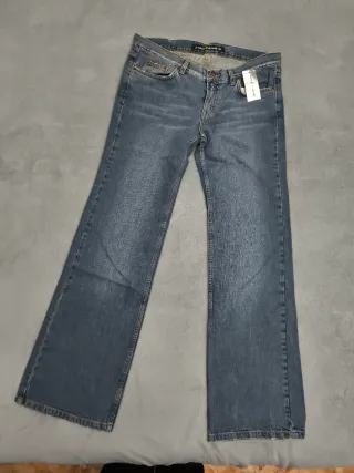 Vaqueros DKNY mujer talle bajo talla 31.