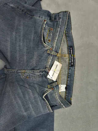 Vaqueros DKNY mujer talle bajo talla 31.