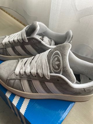 Adidas Campus Gris y Blanco