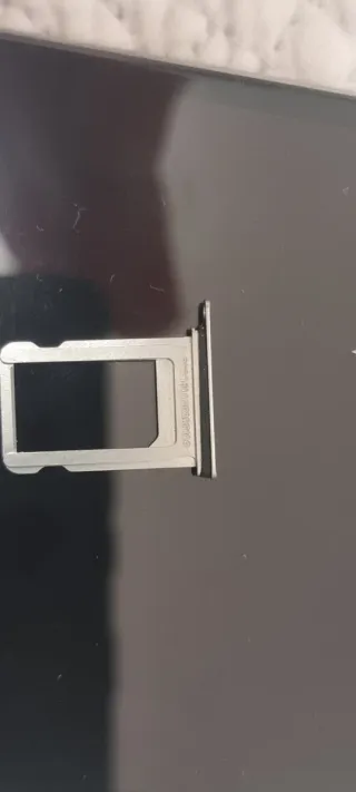 iPhone X 64GB per pezzi o riparazione