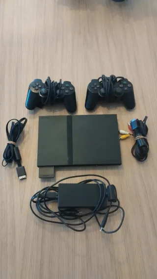 Consola PlayStation 2 con 2 mandos