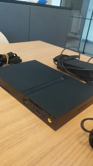 Consola PlayStation 2 con 2 mandos