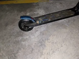 Patinete infantil azul