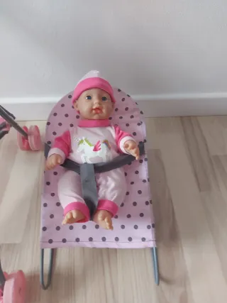 Muñecas con carrito y hamaca