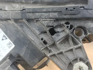 Faaro Mercedes clase C . W205  de año 2014-2018