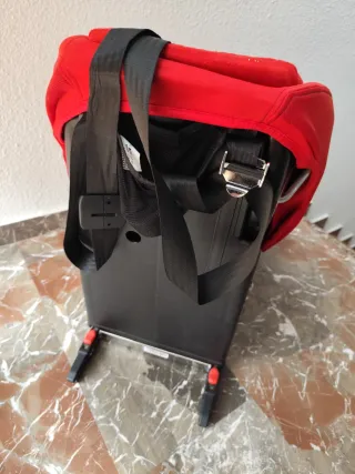 Silla Coche Chicco Xpace ISOFIX Roja