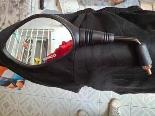 Espejo Retrovisor KYMCO Scooter