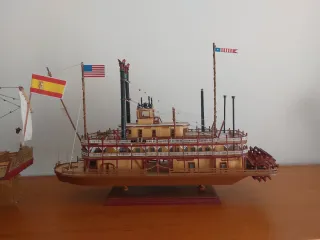 Maqueta barco madera hecho a mano .