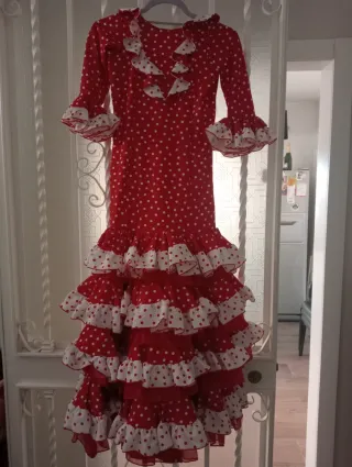 Traje Flamenca Niña Rojo Lunares.
