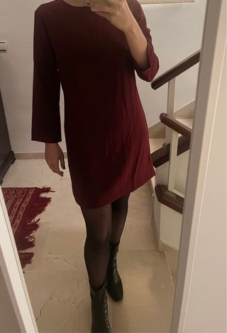 Vestido formal burdeos manga larga