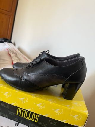 Zapatos de tacón Pitillos negros de piel