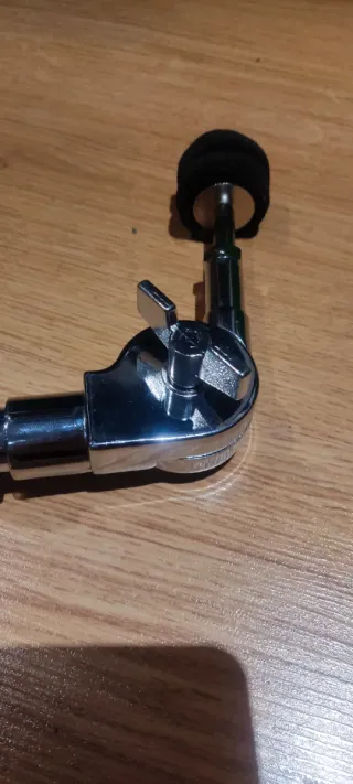 Brazo jirafa para batería