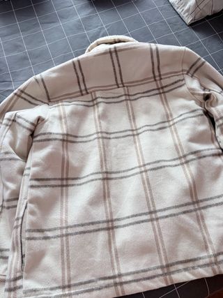 Cazadora paño cuello borrego beige/gris