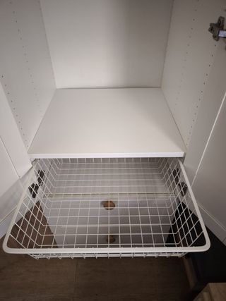 Armario infantil IKEA blanco con cajones