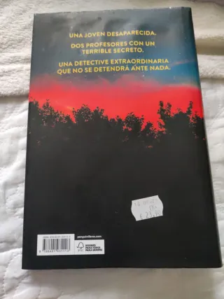 Holly (Edición en español)