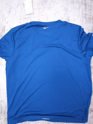 Camiseta Nike Run Energy Rise 365 BRS