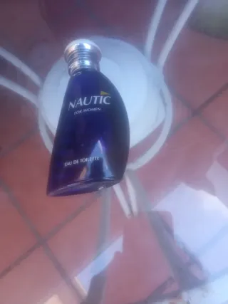 Bote de colonia Nautic