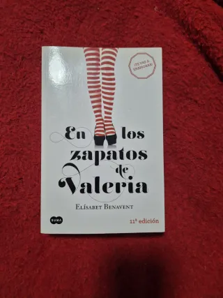 En los zapatos de Valeria (Saga Valeria 1) (Spa...