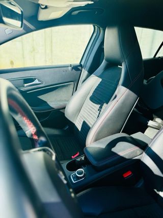 Mercedes-Benz GLA 2019 AMG Line