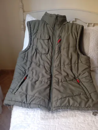 Chaleco acolchado verde oliva Talla XL