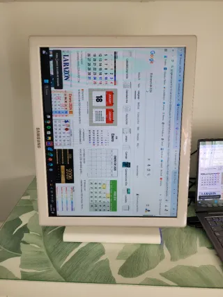 Monitor Pantalla Samsung Blanca flexible