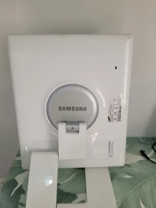 Monitor Pantalla Samsung Blanca flexible