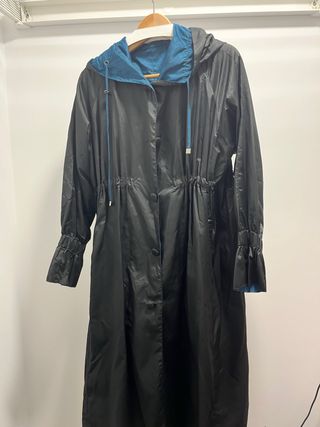 Gabardina reversible Adolfo Domínguez