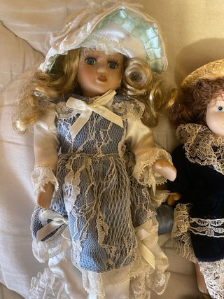 Lotto di 7 Bambole in Porcellana Vintage