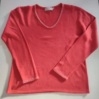 Suéter Coral con Abalorios Talla 46