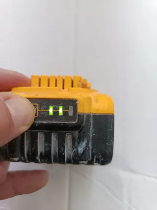 Batería DeWALT 18V XR 5.0Ah Li-Ion