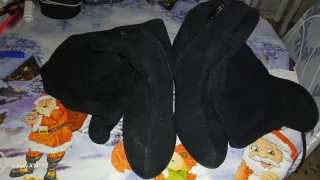 Botas altas negras con tacón transparente