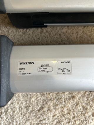 Portaesquis Volvo xc60 originales de la marca