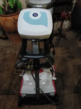Robot Limpiafondos BWT D200
