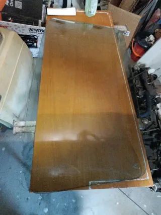 Luna delantera Seat 127