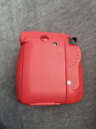 Cámara Fujifilm Instax Mini 8 Roja