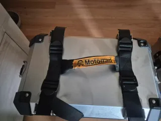 Maletas BMW GS 1200 Adventure  y Caja de herramien