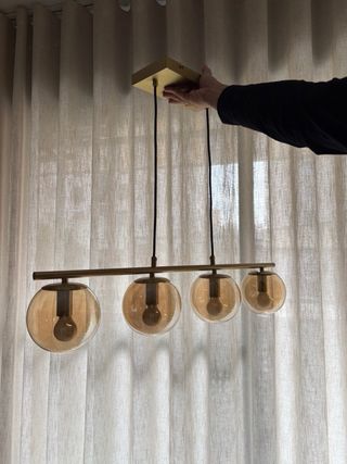 Lámpara colgante comedor dorada cristal