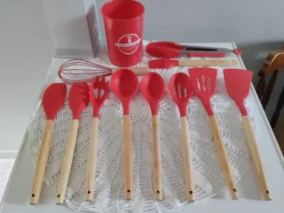 Set Mestoli Cucina Silicone Rosso