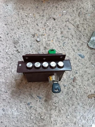 Cerradura de seguridad con 2 llaves