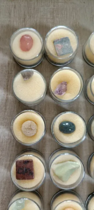 Lotto minerali e pietre naturali