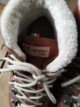 Scarponcini in vera pelle da donna