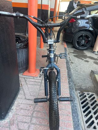 Bicicleta BMX GRIMPER con giro 360