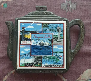 Salvamanteles Tetera Hierro Cerámica Niagara Falls