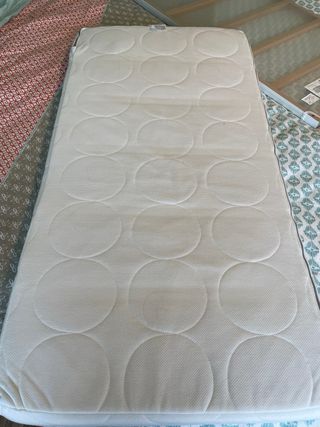 Cuna IKEA blanca con cajones