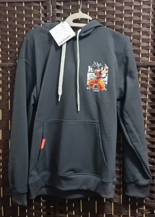 Sudadera gris con estampado varias tallas y colore